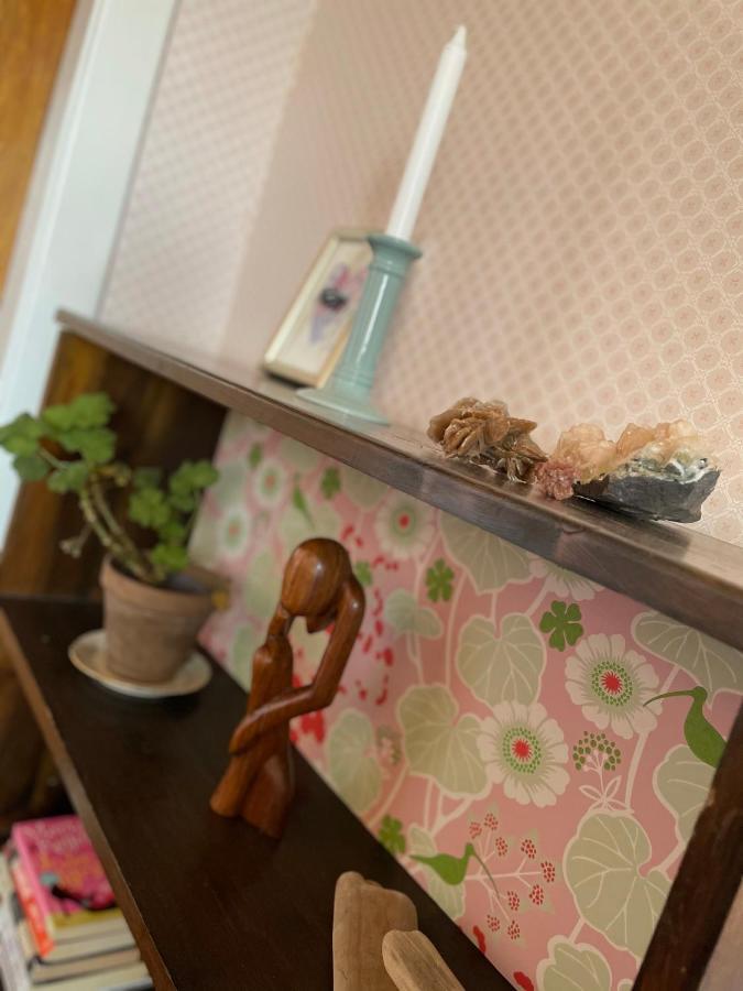 Apartamento Retro Bolig - Fyldt Med Hygge! Ingen Luksus Kolind Exterior foto